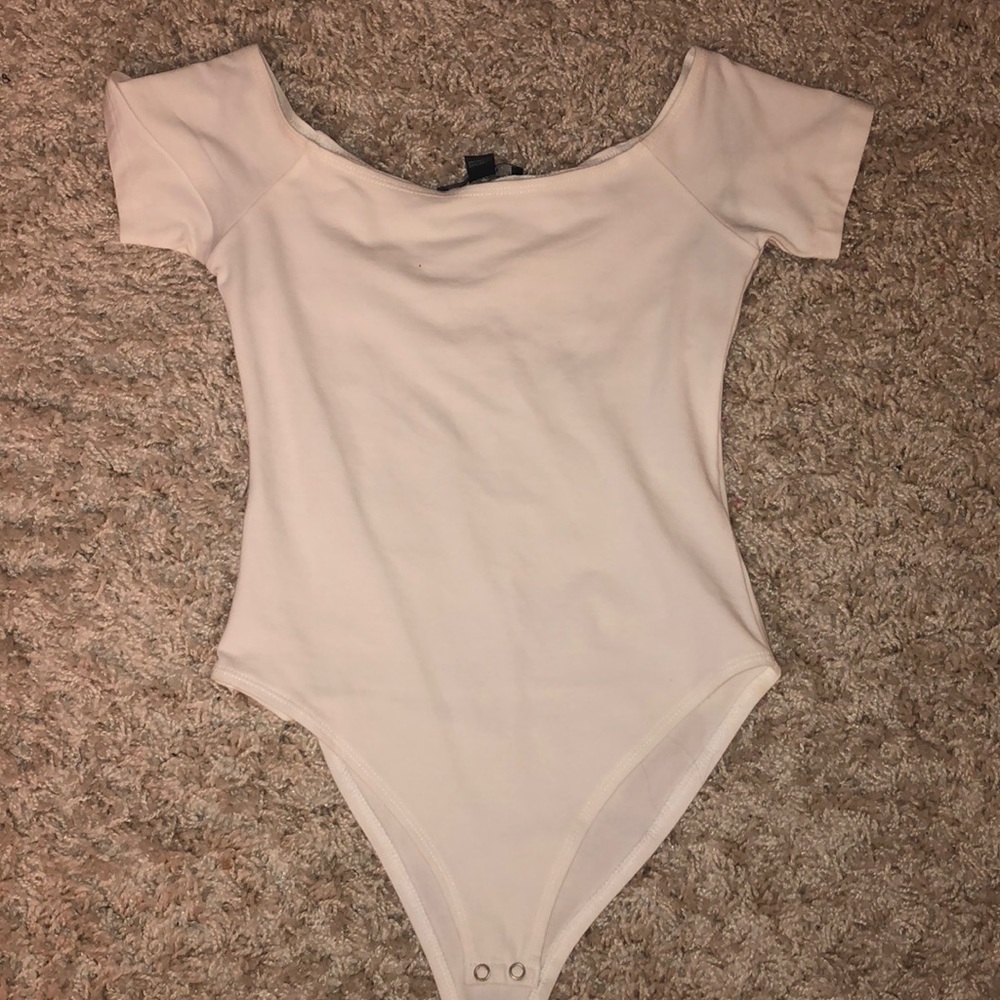 off the should white body suit